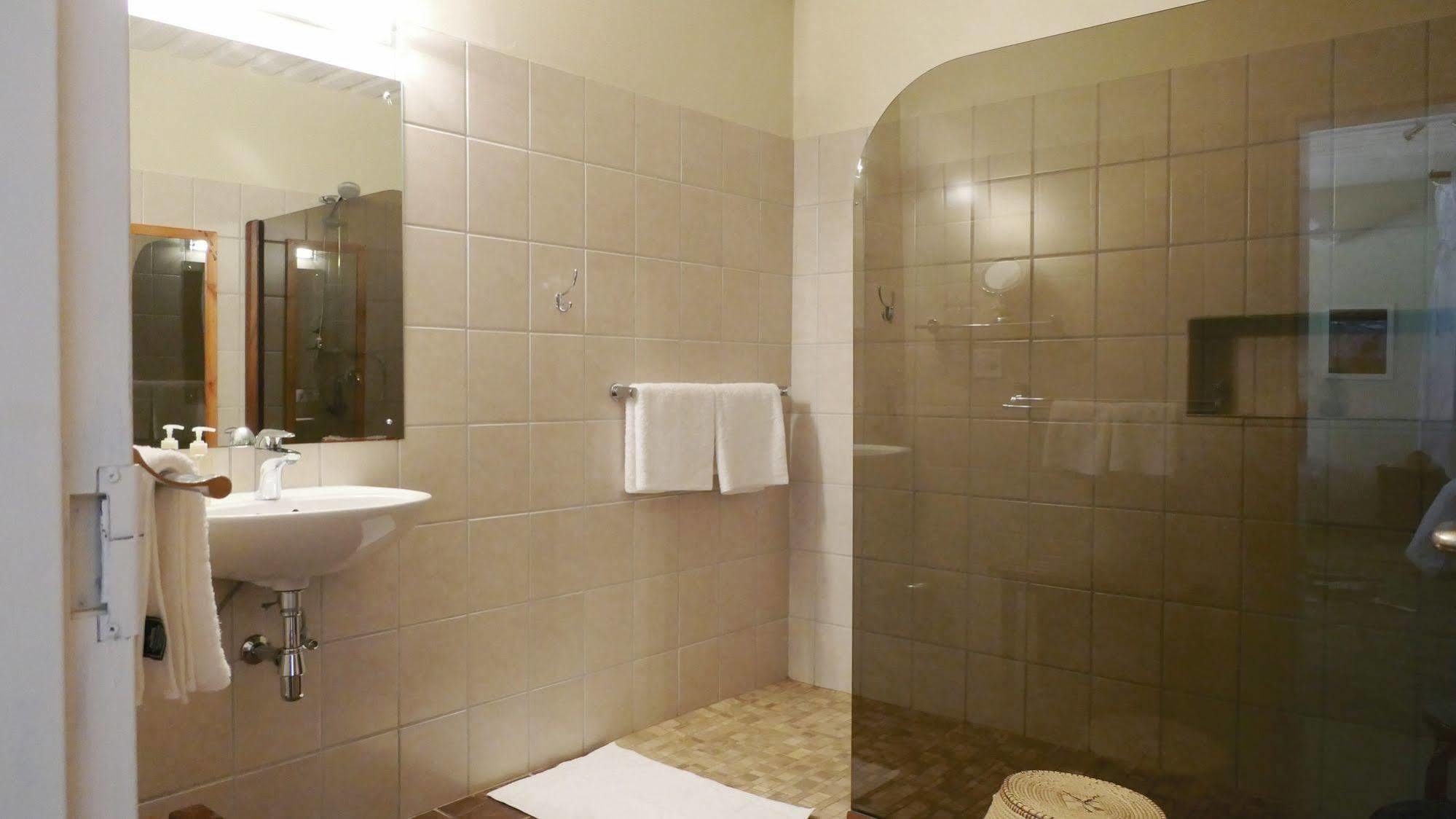Dornhuegel Guestfarm Ξενοδοχείο Grootfontein Εξωτερικό φωτογραφία